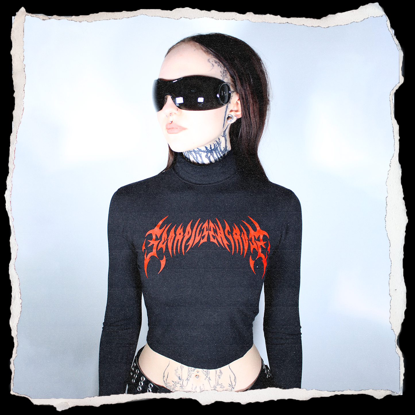 SACRUM LONGSLEEVE TOP